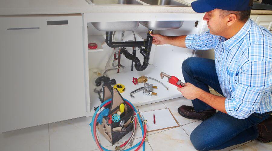 Expert burst pipe repair services in Dawson, IA